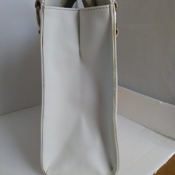 New York Jones & Company Color White/Gold /Shoulder /Hand Bag - Picture 3 of 14